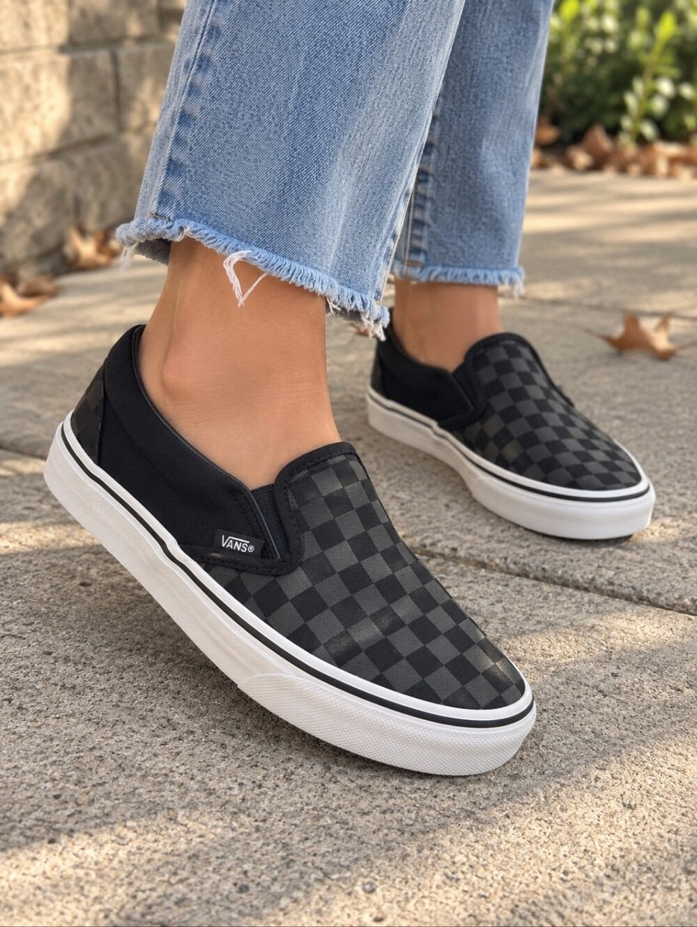 Vans Classic Slip-On Checkerboard Shoe Size 8.5